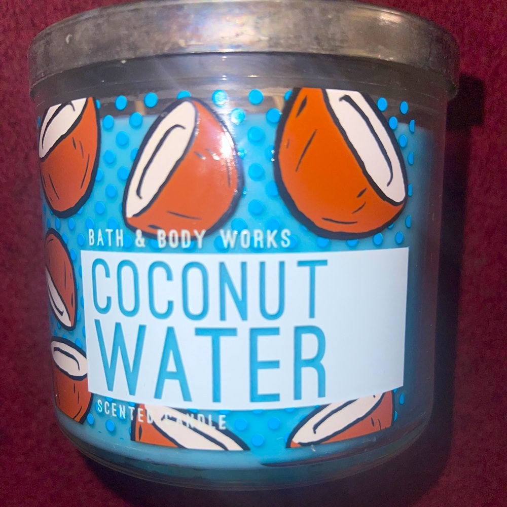 Bath & Body Works Candle